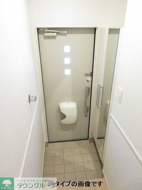 玄関　※イメージ写真