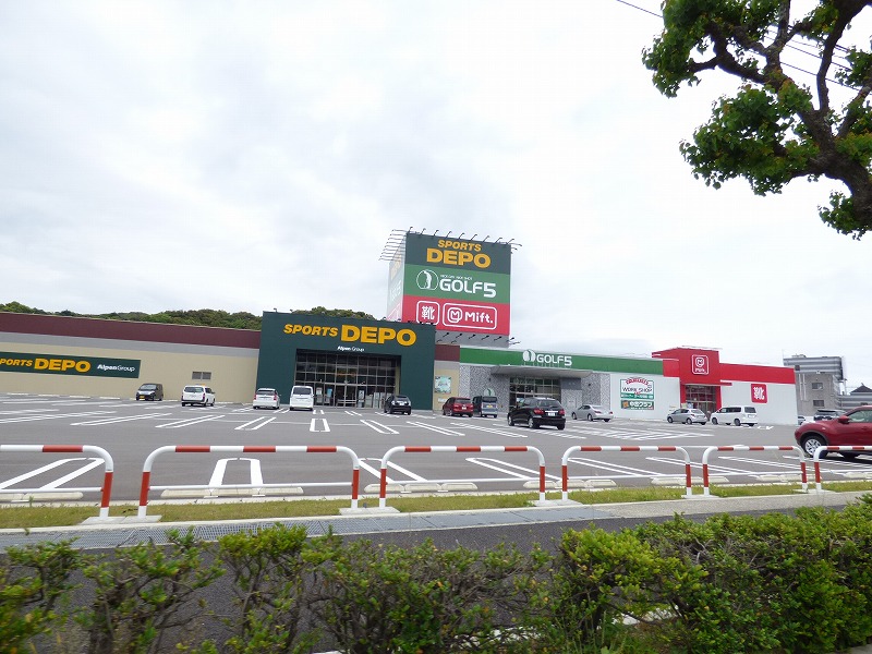 ショッピングセンター　スポーツデポ諫早インター店（ショッピングセンター）まで2395m
