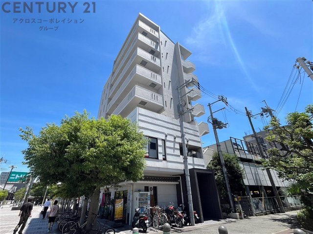 建物外観　エレベーター付きで重い荷物があっても安心です