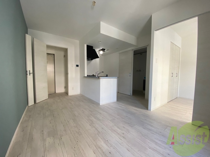 居室・リビング　広くてキレイなお部屋が広がっていて、充実した生活が送れそう。