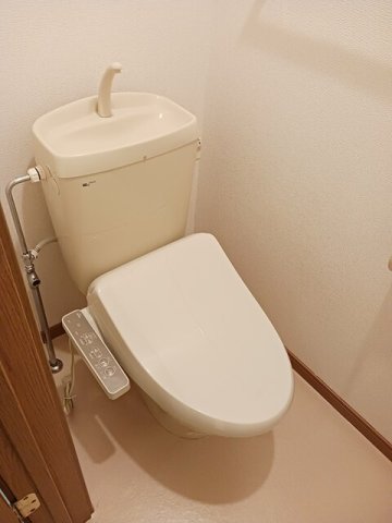 トイレ　シンプルで使いやすいトイレです
