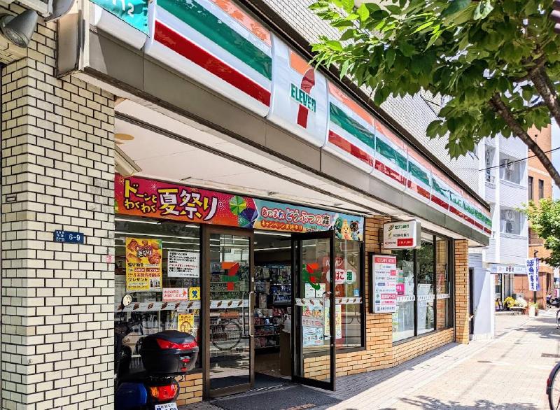 コンビニ　セブン-イレブン 浅草千束店（コンビニ）まで130m