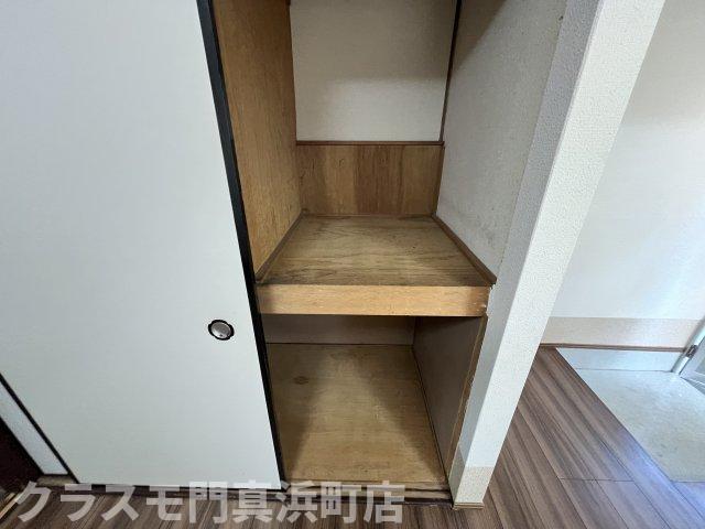 収納　イメージとして同建物他部屋を表示しています