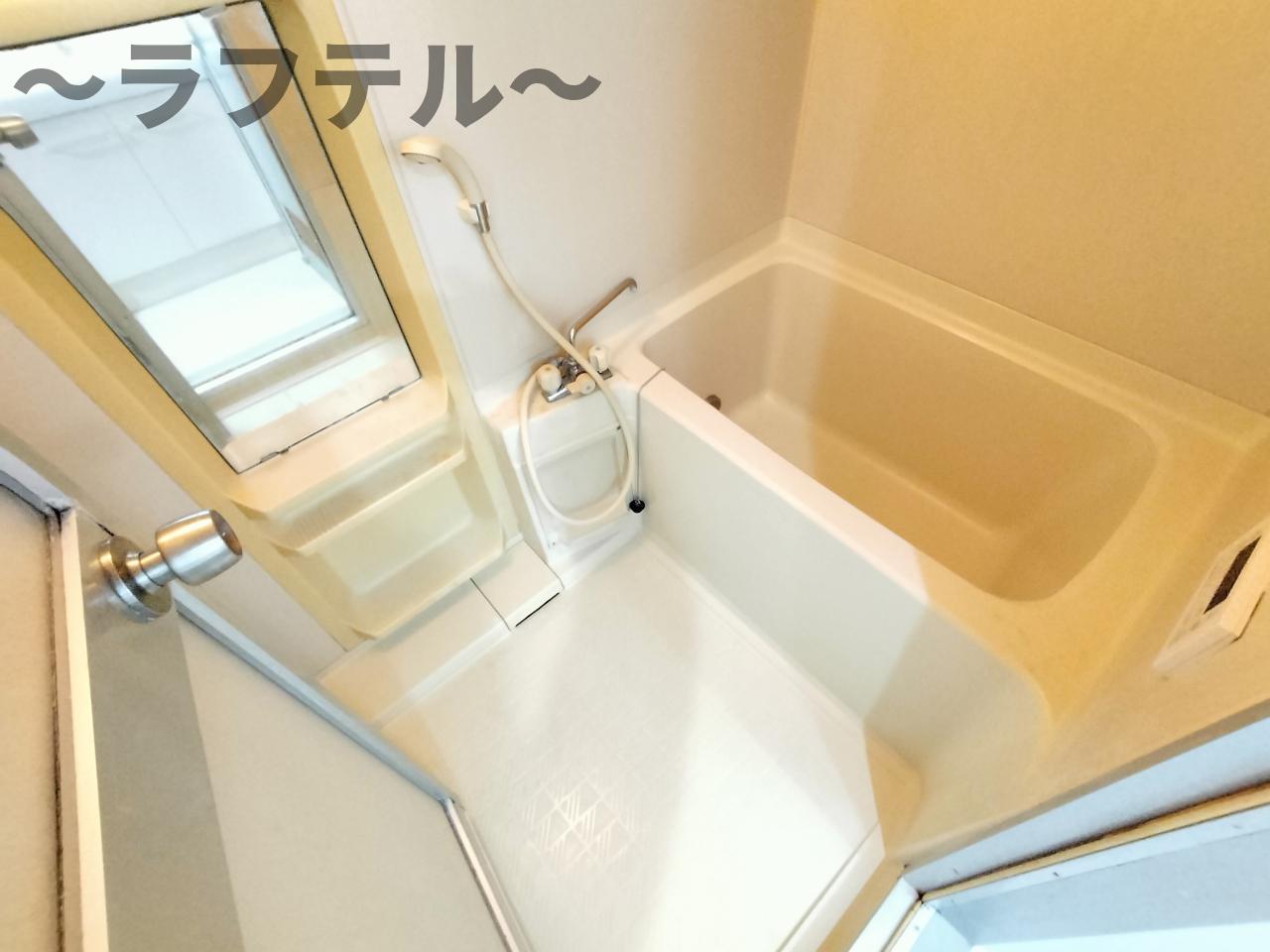 バス・シャワールーム　別部屋イメージ写真