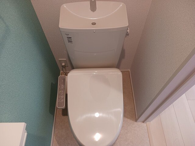 トイレ　ゆったりとした空間のトイレです