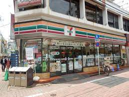 コンビニ　セブンイレブン 下丸子駅前店（コンビニ）まで97m