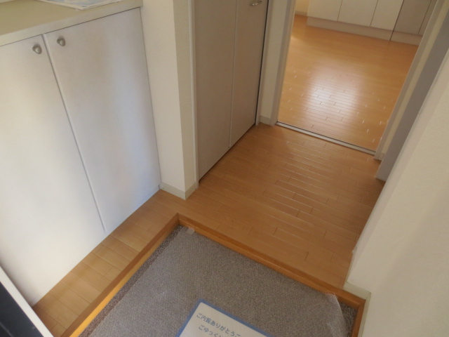 玄関　別の部屋の写真です