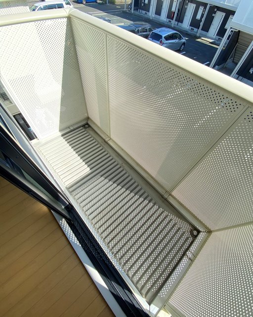 バルコニー　写真は同建物の別のお部屋です。