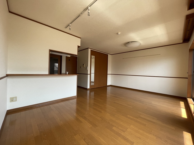 Sun Courtの居間写真