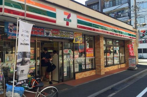 コンビニ　セブンイレブン墨田菊川店（コンビニ）まで196m