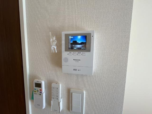 セキュリティ　カメラ付インターホン（イメージ）