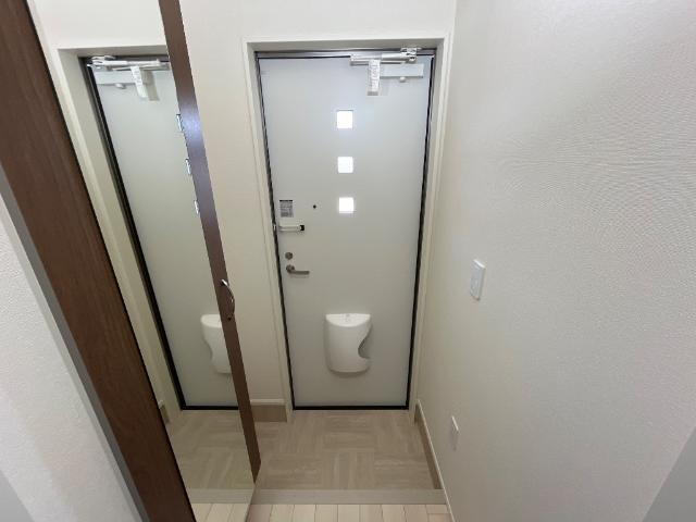 玄関　玄関（イメージ）