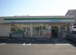 コンビニ　ファミリーマート東綾瀬一丁目店（コンビニ）まで103m