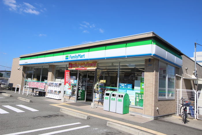 コンビニ　ファミリーマート池田豊島南（コンビニ）まで350m
