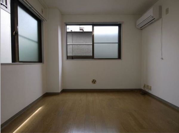 居室・リビング　※別部屋参考写真