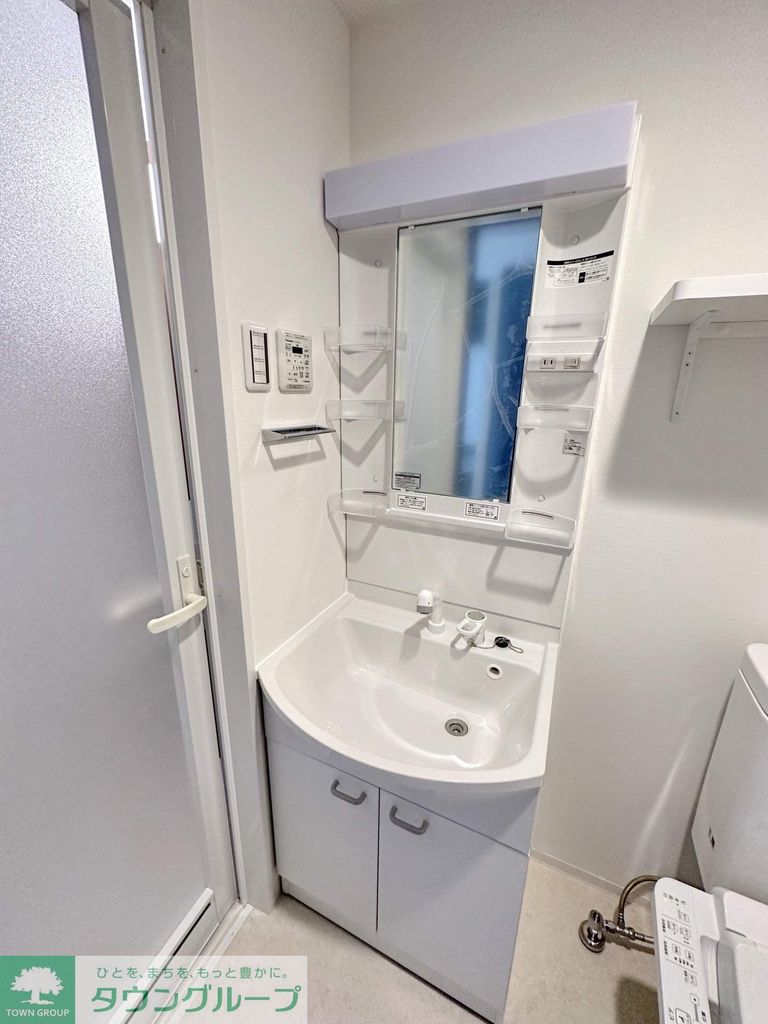 洗面設備　同物件別部屋写真