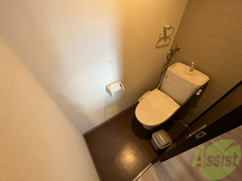 トイレ　トイレです。ウォシュレット付を探している方、おすすめです。