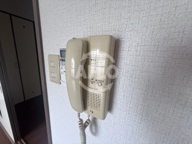 セキュリティ　メロディーハイム美章園　インターホン
