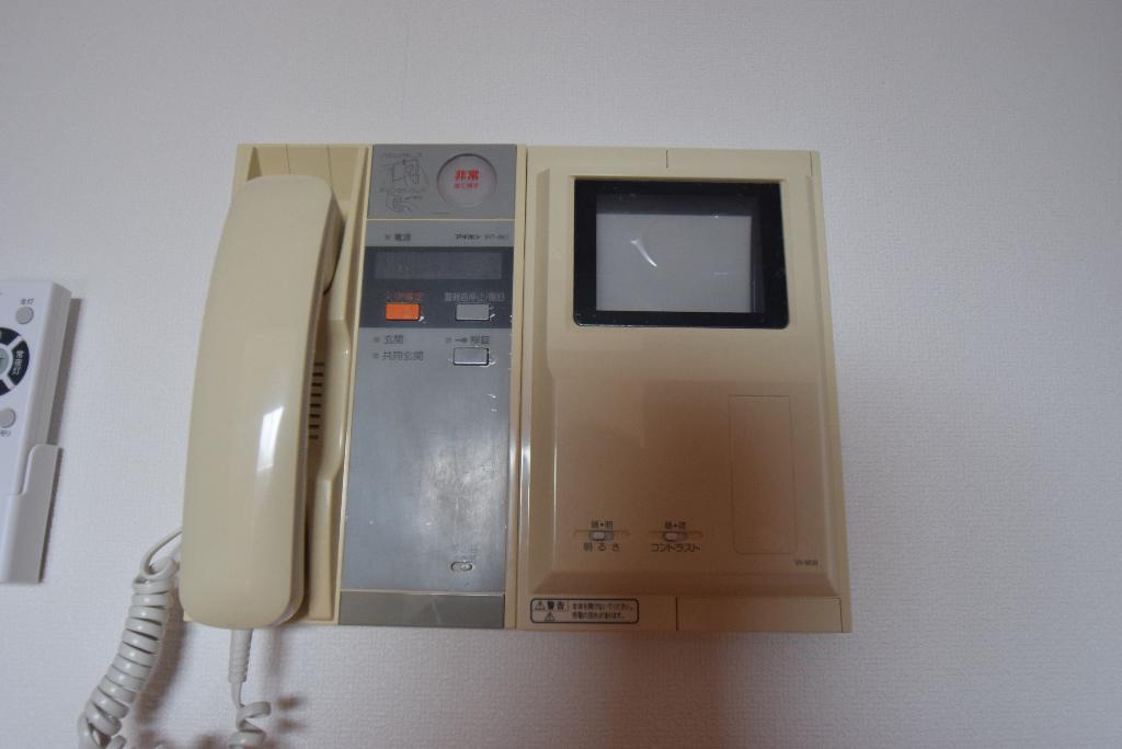 セキュリティ　カメラ付インターホン