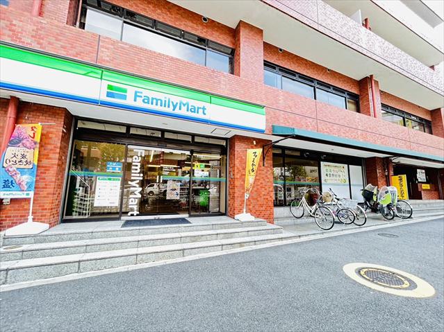 コンビニ　ファミリーマート江東深川二丁目店（コンビニ）まで3208m