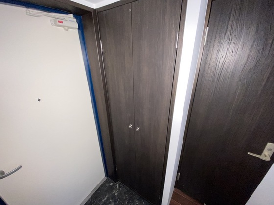 玄関　※別部屋の写真です