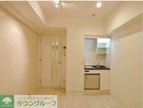 キッチン　＊別部屋参考写真です