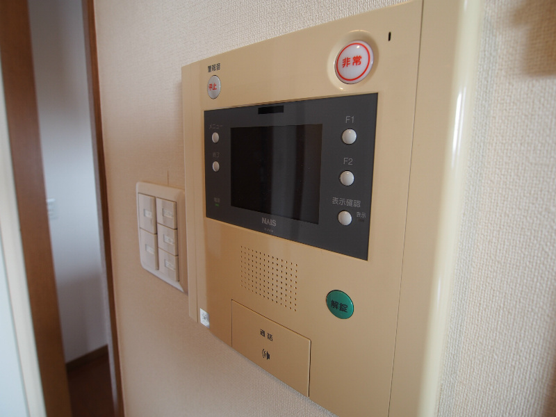 セキュリティ　オートロック付き