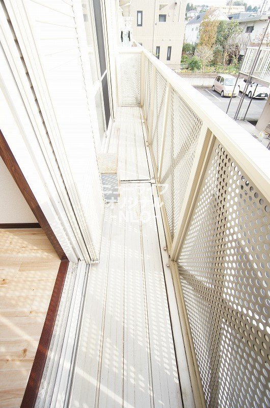 バルコニー　※同建物内別室参照。現況を優先致します。