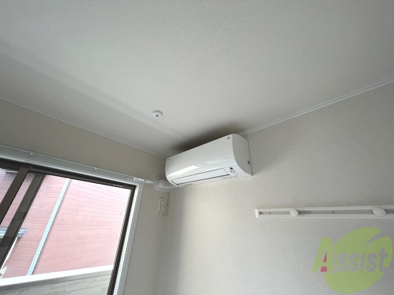 その他設備　エアコンを撮影しました。入居後すぐ使用していただけます。