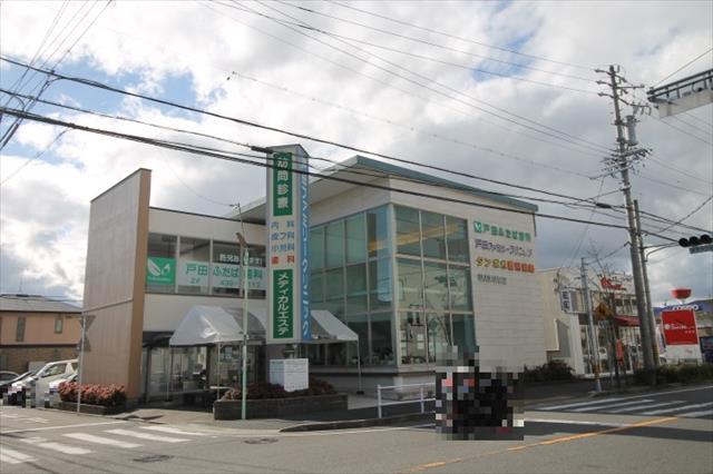 病院　戸田ファミリークリニック（病院）まで288m