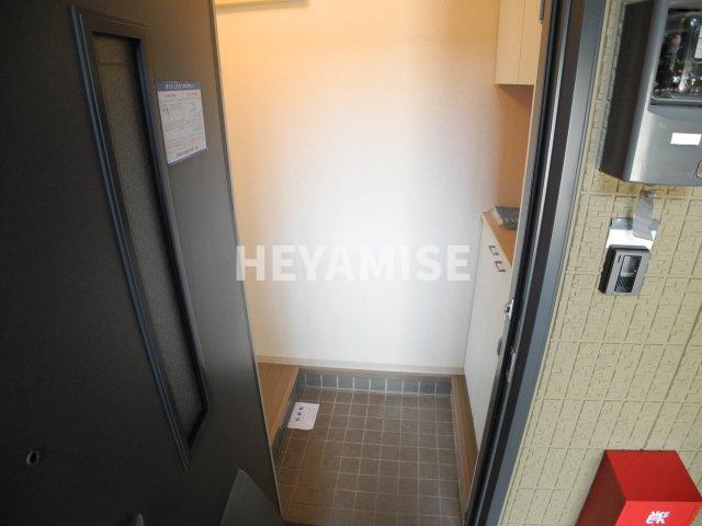 玄関　※室内画像は別号室のもの