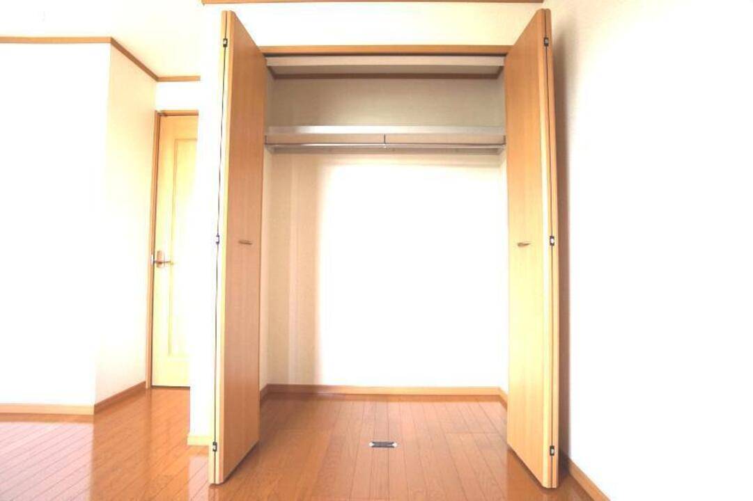 収納　クローゼット
