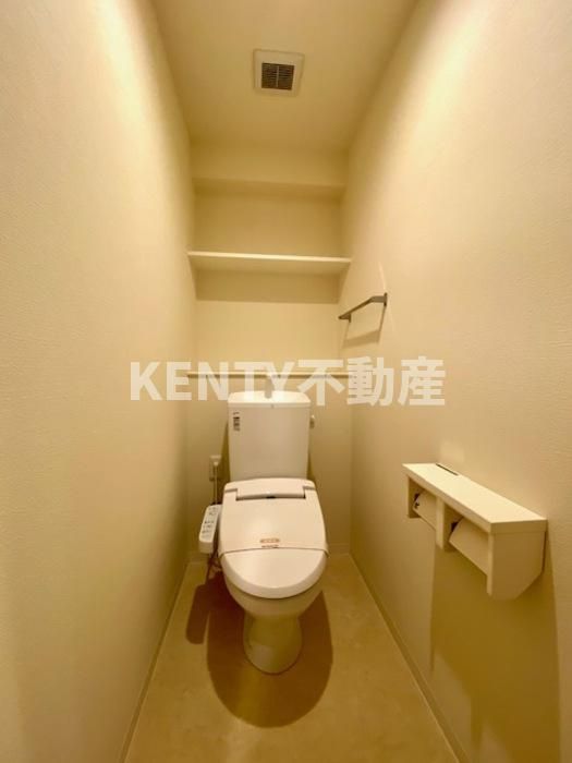 トイレ　清潔感のあるトイレです