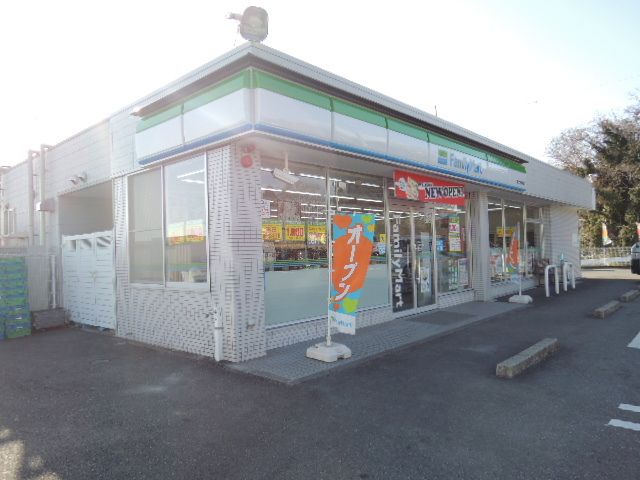 コンビニ　ファミリーマート富士宮大岩店（コンビニ）まで450m