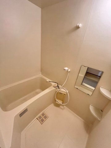 バス・シャワールーム　別号室の写真です。ご参考までに