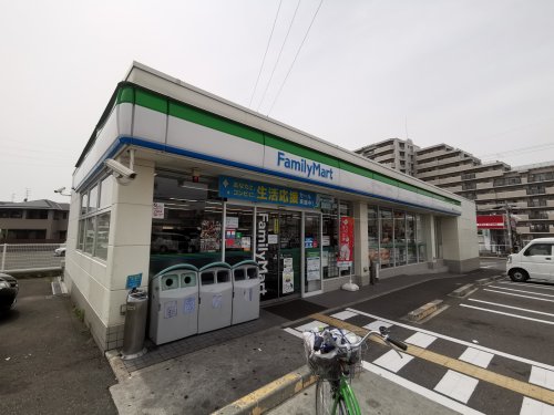 コンビニ　ファミリーマート 堺堀上町店（コンビニ）まで441m