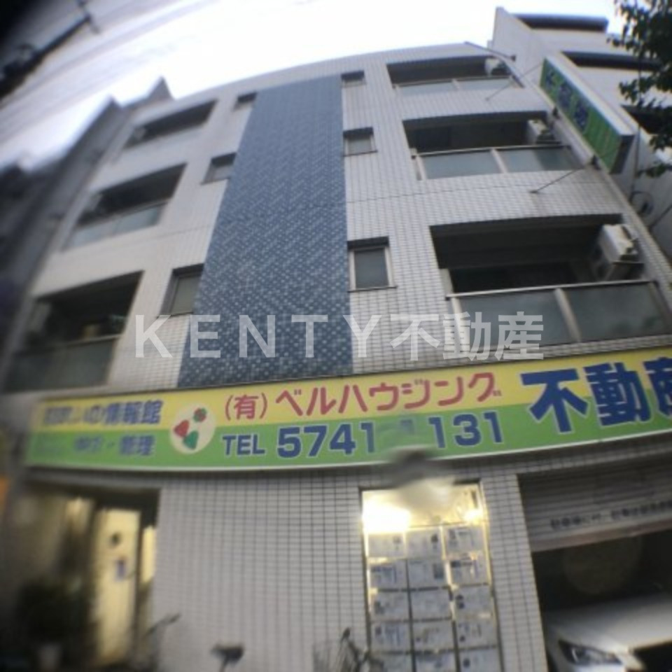建物外観　外観は落ち着いています