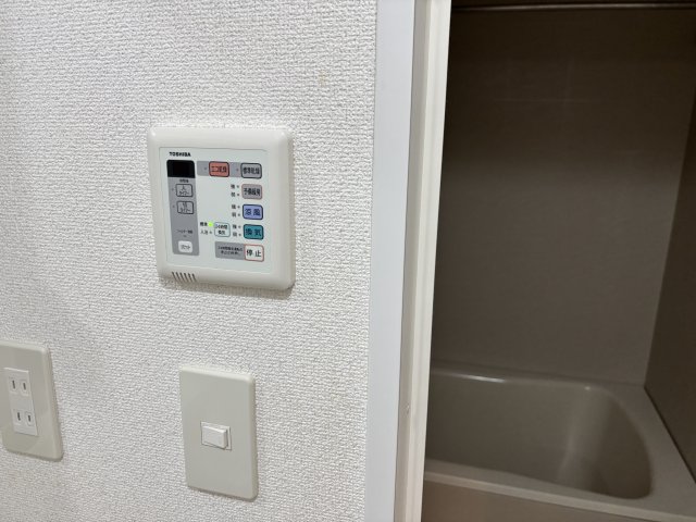 その他　浴室乾燥・暖房・換気・涼風機能付きで便利です♪