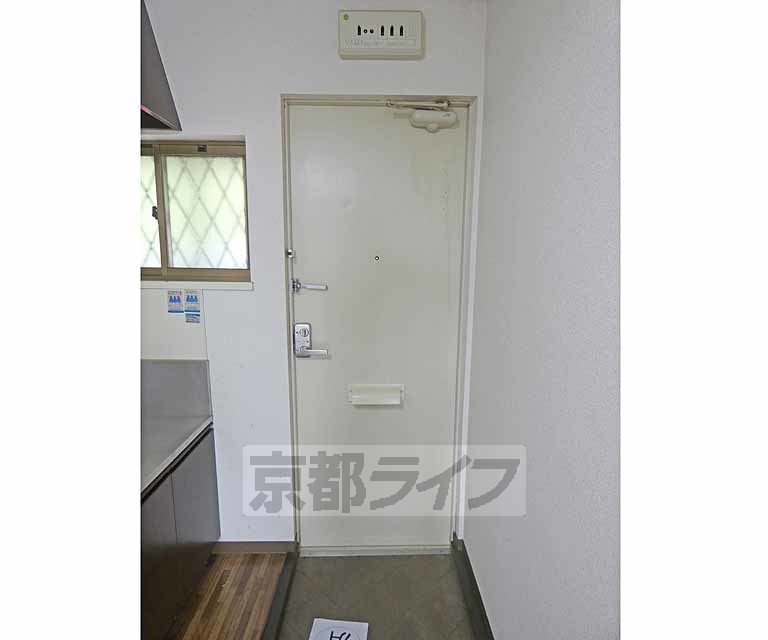 玄関　玄関です。
