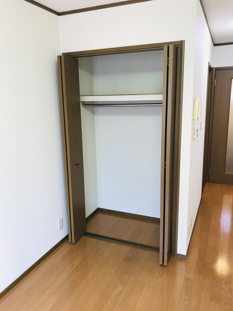 収納　洋室収納