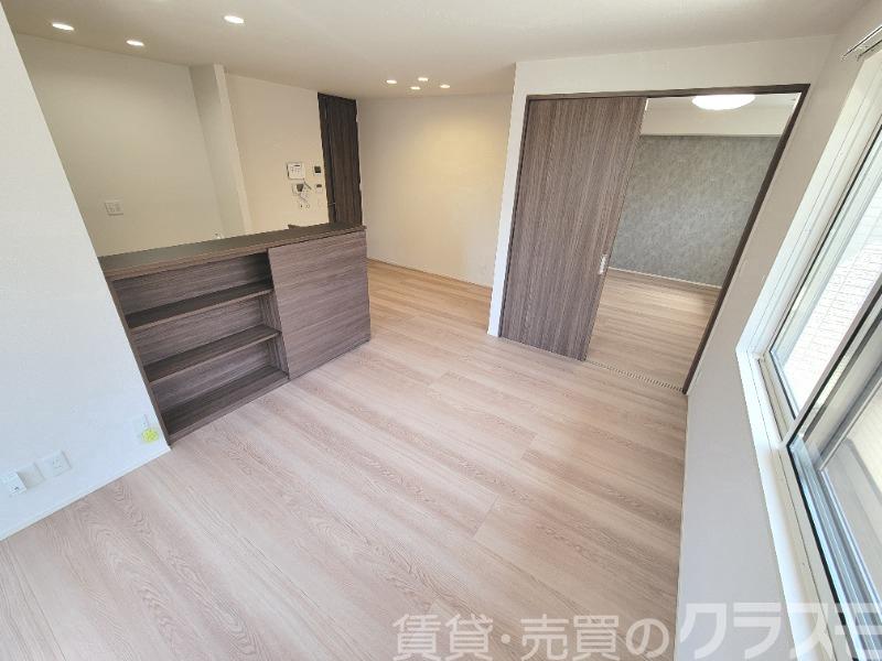 居室・リビング　カウンターキッチンです♪