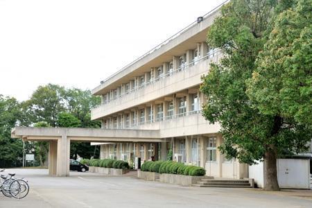 中学校　袖ケ浦市立昭和中学校（中学校）まで2099m