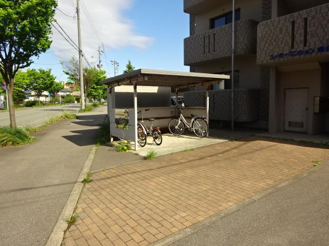 エントランス　駐輪場