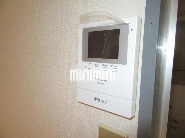 セキュリティ　ＴＶ付きモニターホンが付いてます。