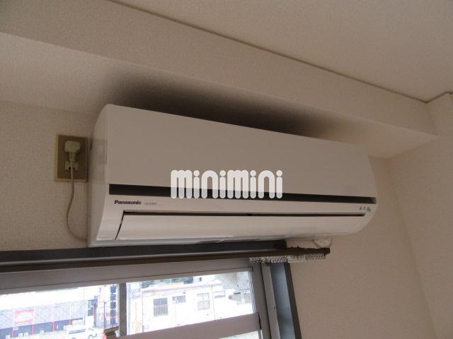 その他　エアコン付きです。