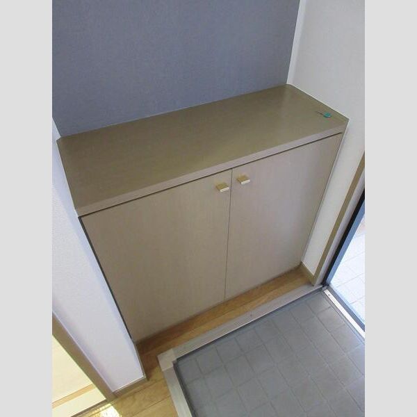 玄関　同物件別号室参照