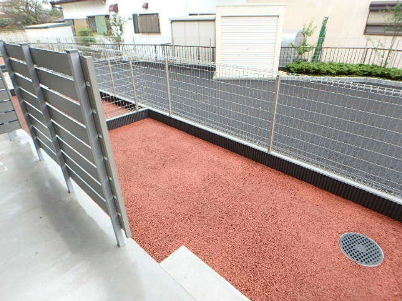 庭　図面と現状に相違がある場合には現状を優先