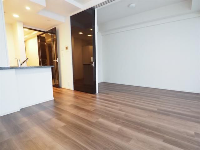 居室・リビング　写真は同タイプ住居です。