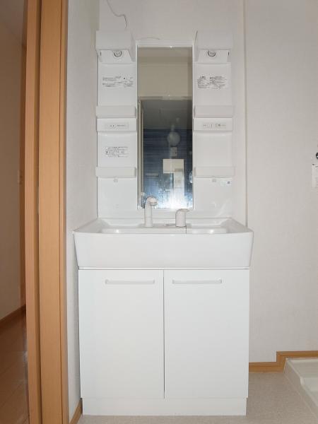 洗面設備　洗面所