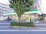 コンビニ　ファミリーマート（コンビニ）まで532m